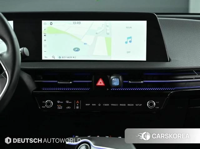 Kia EV6 2023 Черный из Кореи, фото 5