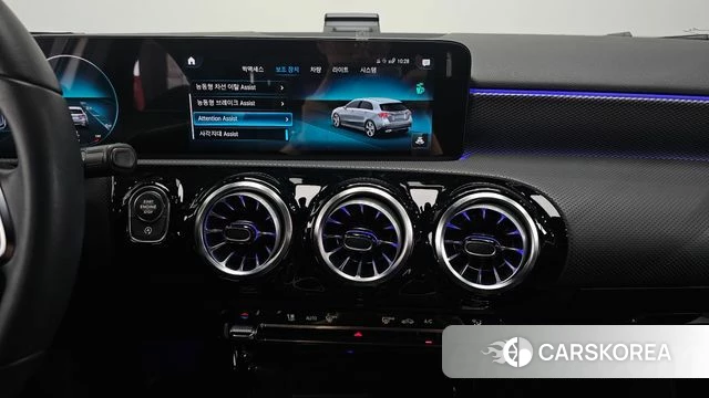 Mercedes-Benz A-Class W177 2022 Белый из Кореи, фото 5