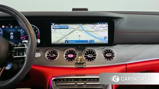 Mercedes-Benz AMG GT 2024 Черный из Кореи, фото 5