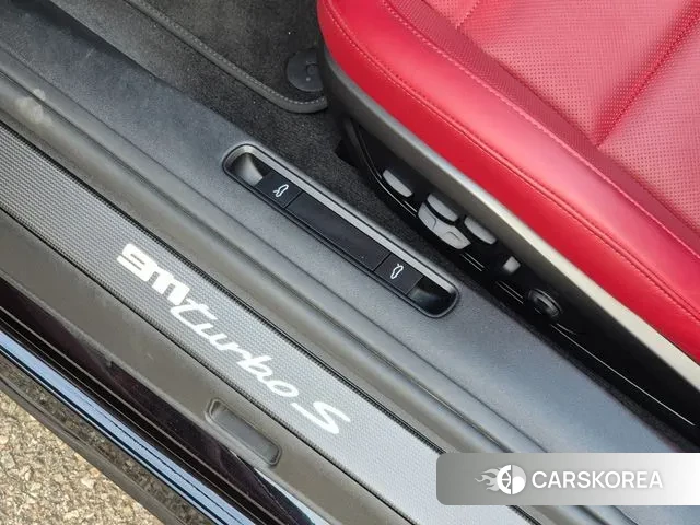 Porsche 911(992) 2023 Черный из Кореи, фото 5