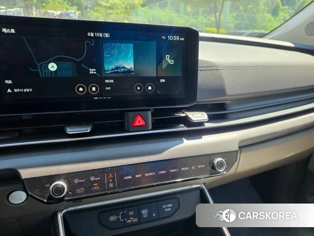 Kia The New Carnival 4th Generation 2023 Белый из Кореи, фото 5