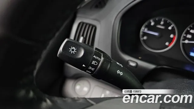 Hyundai The New Grand Starex 2019 Серебристо-серый из Кореи, фото 5