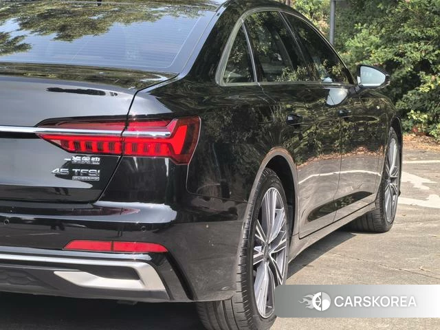 Audi A6L 2024 Черный из Китая, фото 5