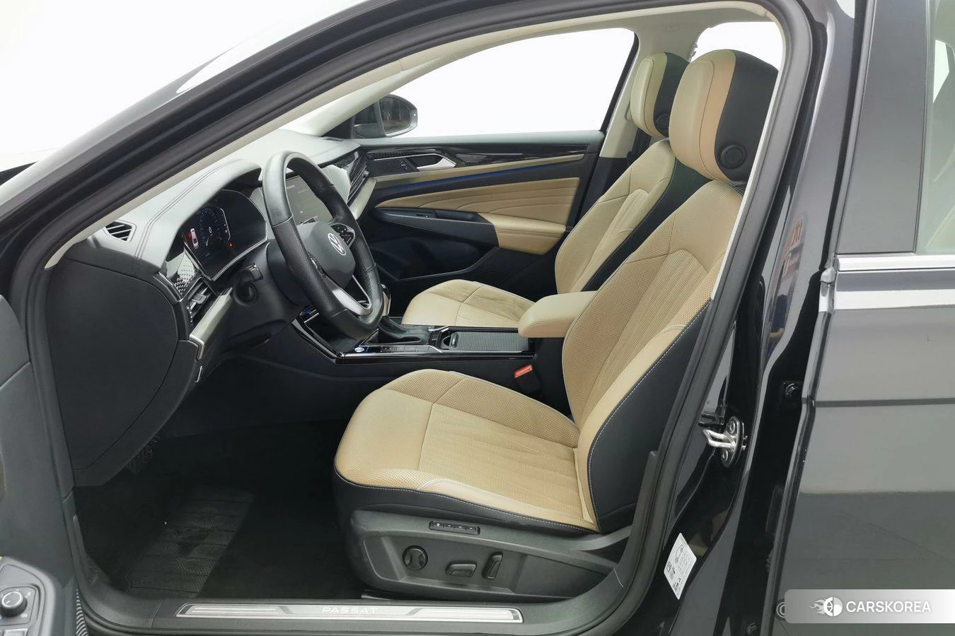 Volkswagen Passat 2021 Черный из Китая, фото 5