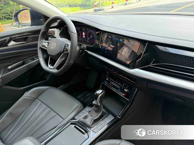 Volkswagen Passat 2024 Черный из Китая, фото 5