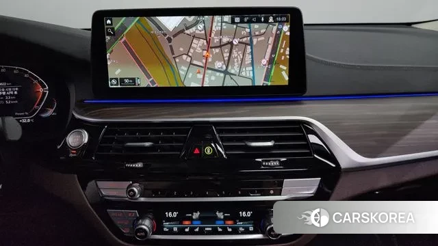 BMW 6 Series GT (G32) 2023 Белый из Кореи, фото 5