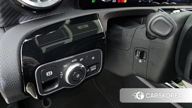 Mercedes-Benz A-Class W177 2023 Белый из Кореи, фото 5