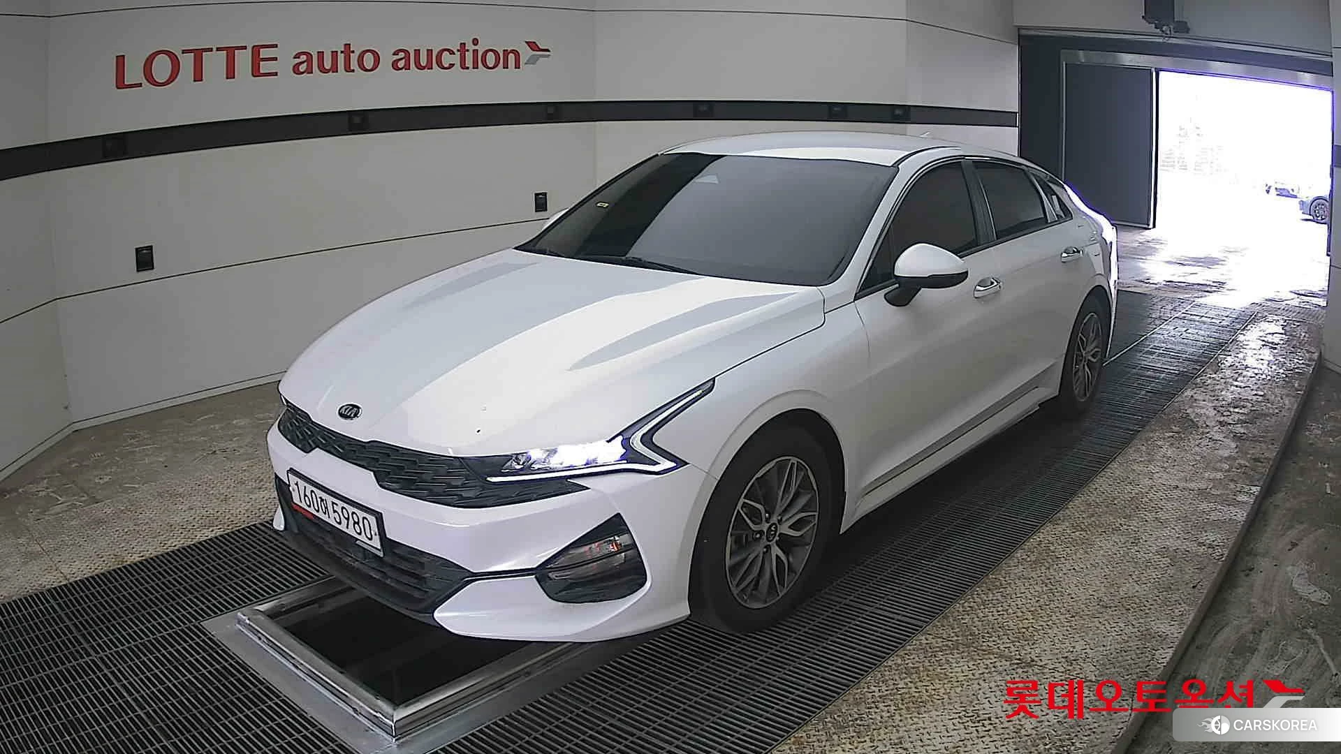 Kia K5 2021 Snow White Pearl (optional) из Кореи, фото 5