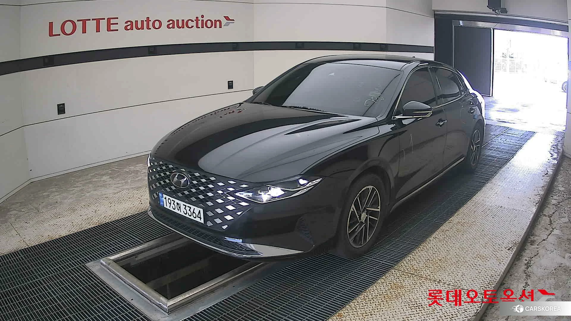 Hyundai Grandeur 2022 Midnight Black Pearl из Кореи, фото 5