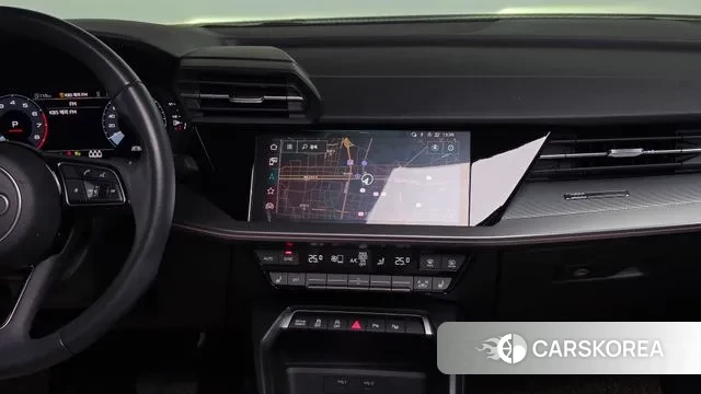 Audi A3 (8Y) 2023 Белый из Кореи, фото 5