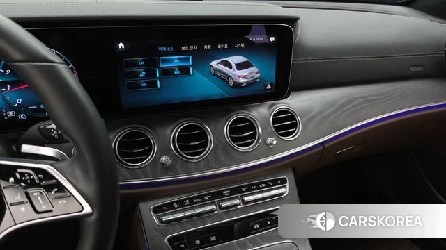 Mercedes-Benz E-Class W213 2023 Серый из Кореи, фото 5