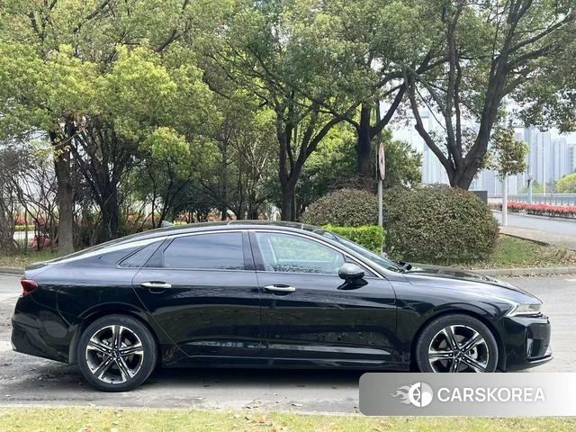 Kia K5 2021 Черный из Китая, фото 5