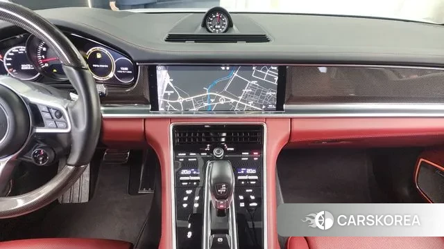 Porsche Panamera (971) 2020 Белый из Кореи, фото 5