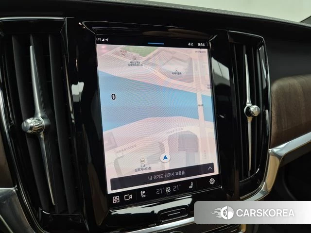 Volvo S90 2022 Черный из Кореи, фото 5