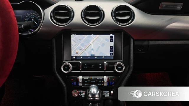 Ford Mustang 2023 Черный из Кореи, фото 5