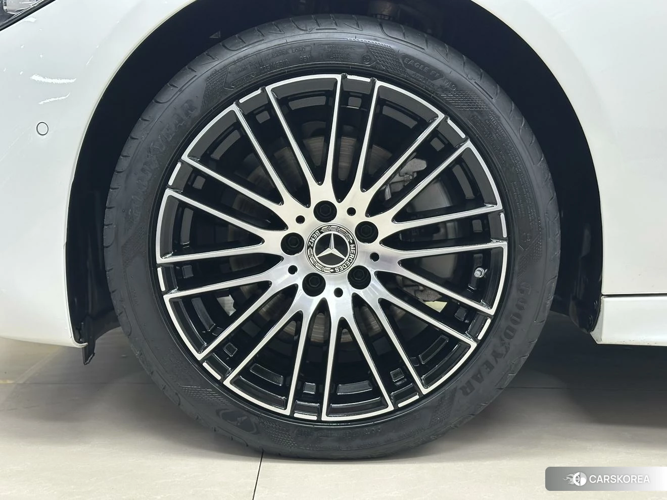 Mercedes-Benz Class C id 4420953 из Китая 5