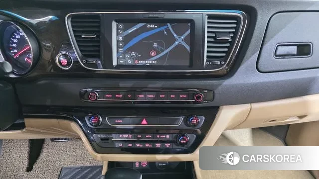 Kia The New Carnival 2019 Белый из Кореи, фото 5