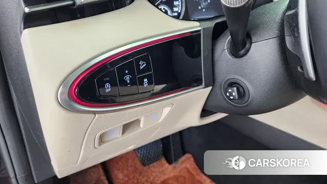 Genesis GV70 2021 Красный из Кореи, фото 5