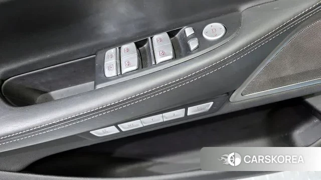 BMW 7 Series (G11) 2018 Белый из Кореи, фото 5