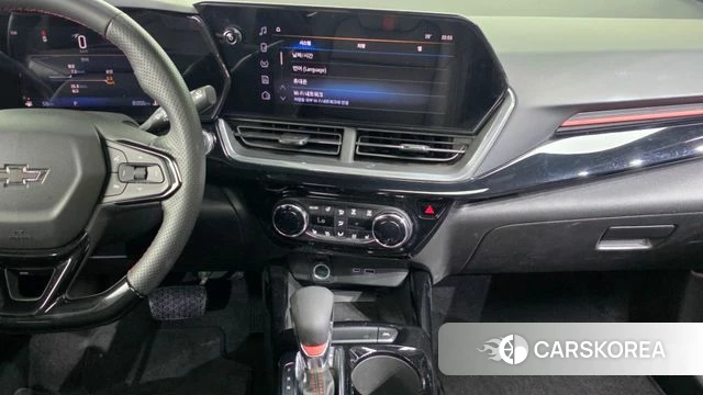 Chevrolet (GM Daewoo) Trax Crossover 2023 Белый из Кореи, фото 5