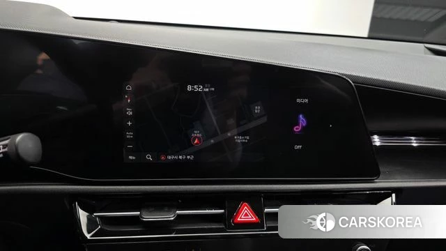 Kia Di Ol Nu Niro 2022 Белый из Кореи, фото 5