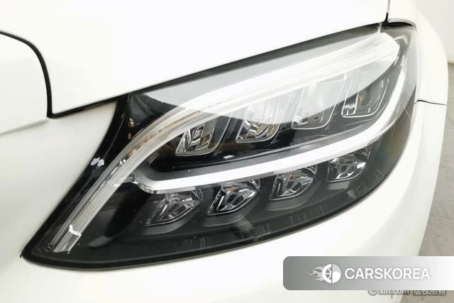 Mercedes-Benz Class C 2021 Белый из Китая, фото 5