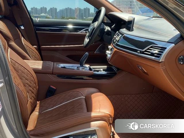 BMW 7 series 2021 Черный из Китая, фото 5