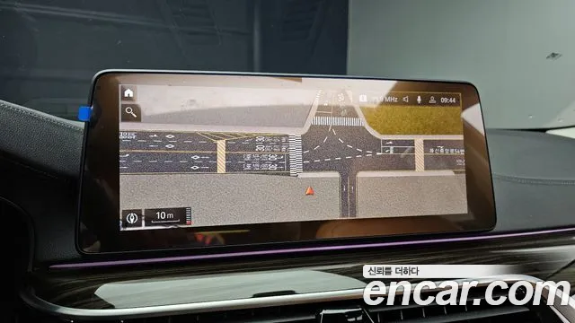 BMW 5 Series (G30) 2022 Белый из Кореи, фото 5