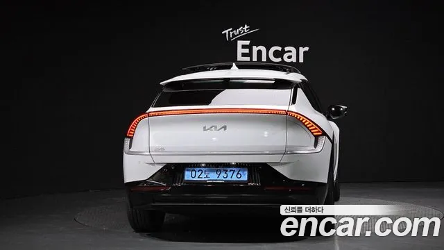 Kia EV6 2022 Белый из Кореи, фото 5