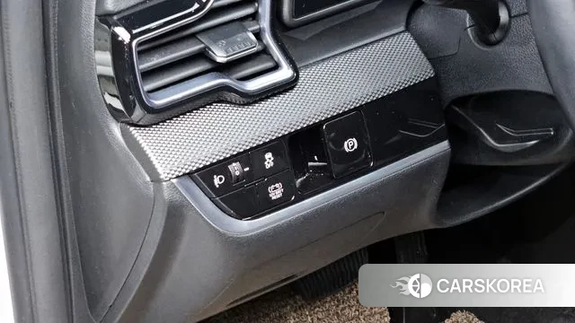 Kia Sportage 5th Generation Hybrid 2023 Белый из Кореи, фото 5