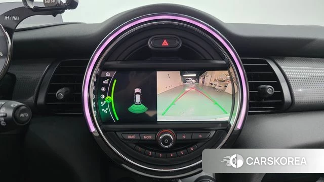 Mini Cooper 2021 Серебряный из Кореи, фото 5