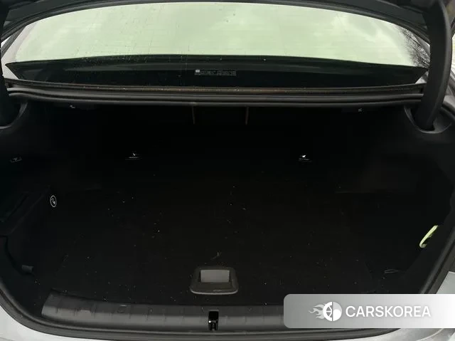 BMW 5 Series (G30) 2020 Белый из Кореи, фото 5