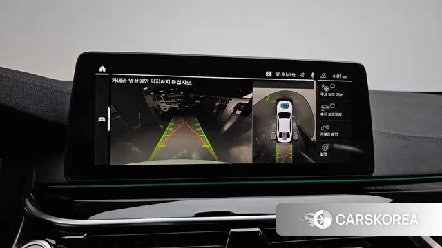 BMW 5 Series (G30) 2022 Белый из Кореи, фото 5