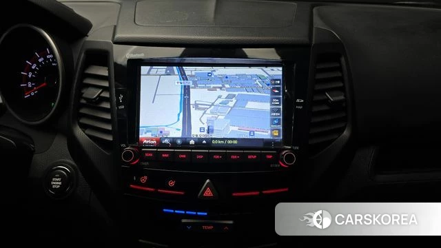 Ssangyong Tivoli Air 2018 Белый из Кореи, фото 5