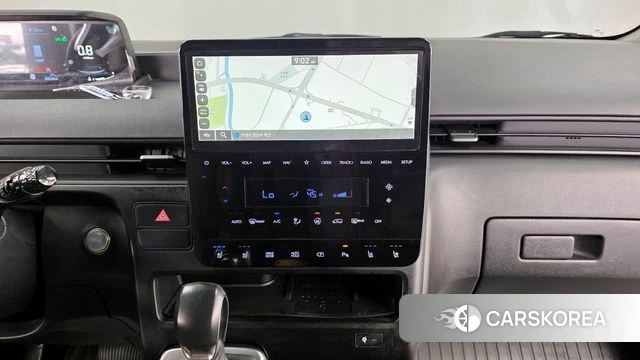 Hyundai Staria 2022 Белый из Кореи, фото 5
