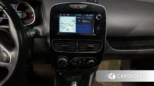 Renault Korea (Samsung) Clio 2019 Красный из Кореи, фото 5