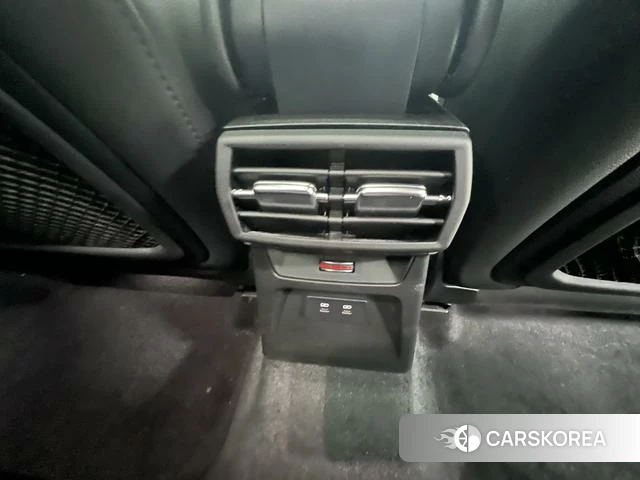 Audi A3 2022 Зеленый из Китая, фото 5