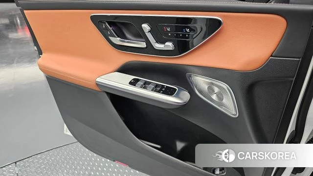 Mercedes-Benz GLC-Class X254 2025 Белый из Кореи, фото 5