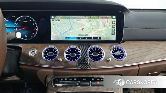 Mercedes-Benz E-Class W213 2023 Белый из Кореи, фото 5