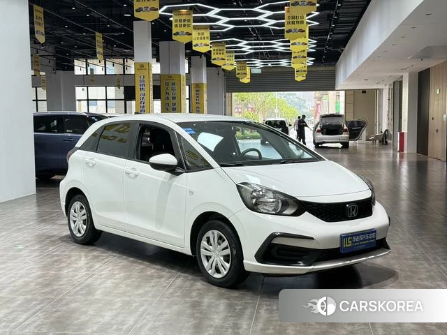 Honda Fit 2021 Белый из Китая, фото 5