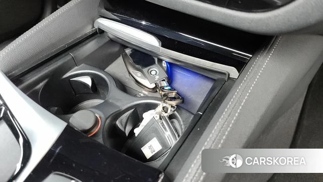 BMW 6 Series GT (G32) 2020 Черный из Кореи, фото 5