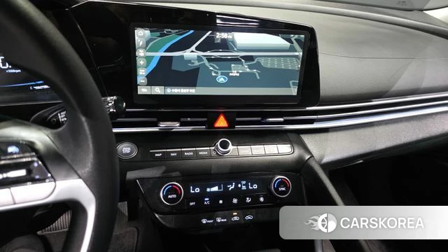 Hyundai The New Avante (CN7) 2024 Белый из Кореи, фото 5