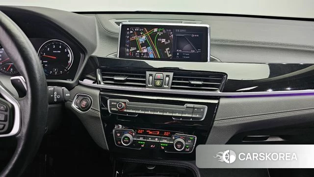 BMW X1 (F48) 2021 Небесно-голубой из Кореи, фото 5