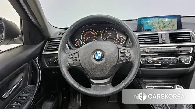 BMW 3 Series (F30) 2018 Белый из Кореи, фото 5