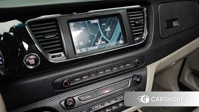 Kia The New Carnival 2018 Белый из Кореи, фото 5