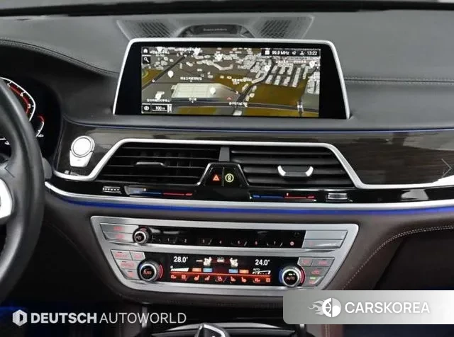 BMW 7 Series (G11) 2021 Черный из Кореи, фото 5