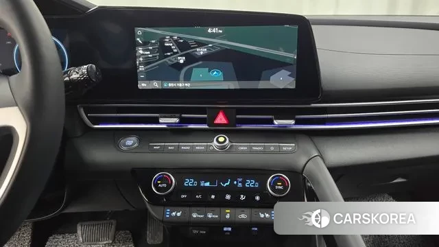 Hyundai The New Avante (CN7) 2024 Белый из Кореи, фото 5