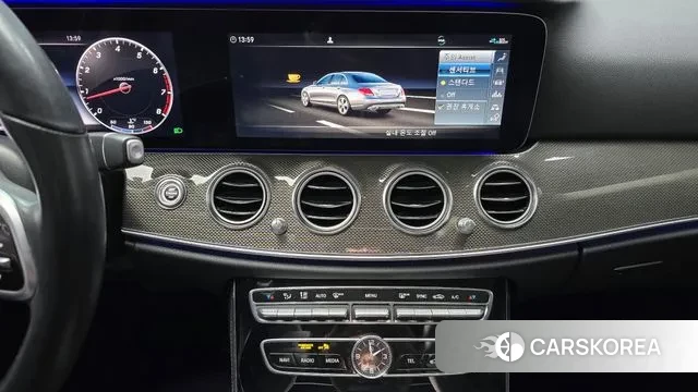 Mercedes-Benz E-Class W213 2019 Серый из Кореи, фото 5