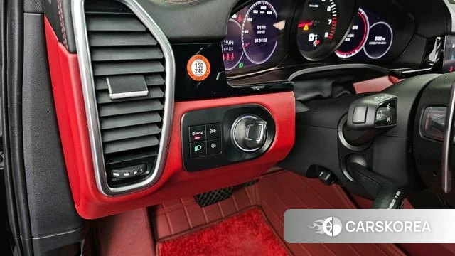 Porsche Cayenne (PO536) 2022 Черный из Кореи, фото 5