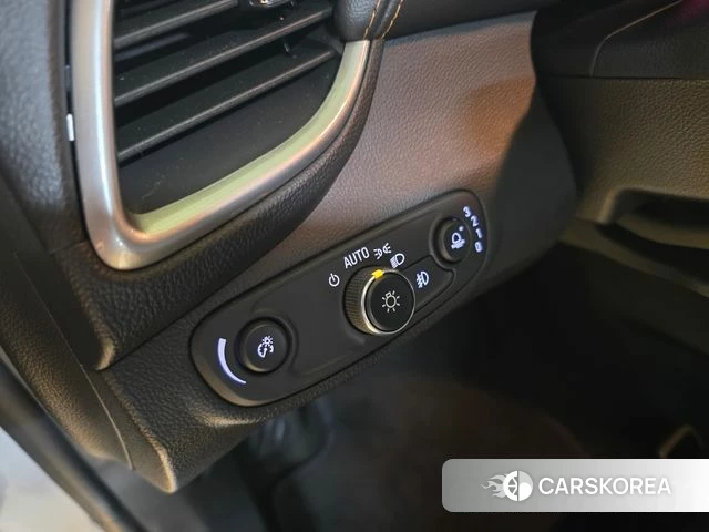 Chevrolet (GM Daewoo) The New Trax 2019 Белый из Кореи, фото 5